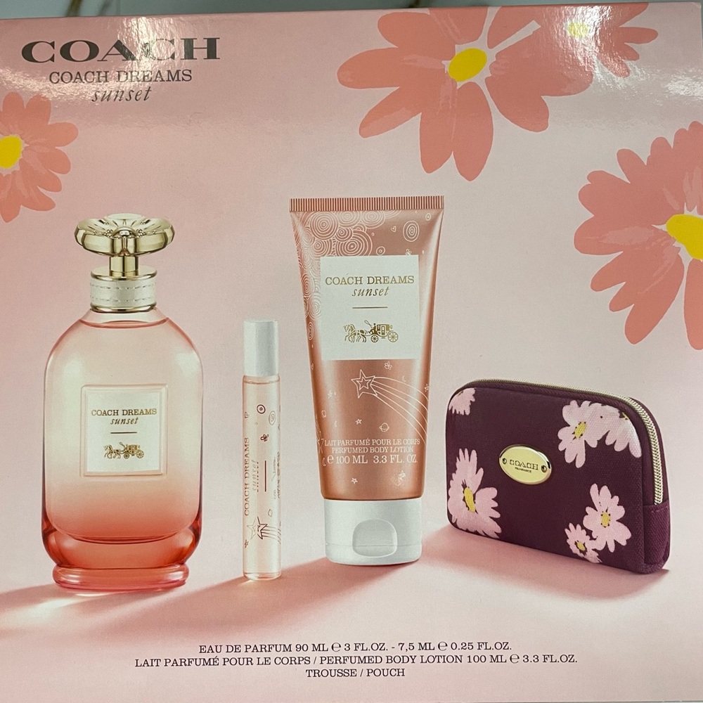 Coach Dreams Sunset Women's Bath & Body Set - Pink and Gold